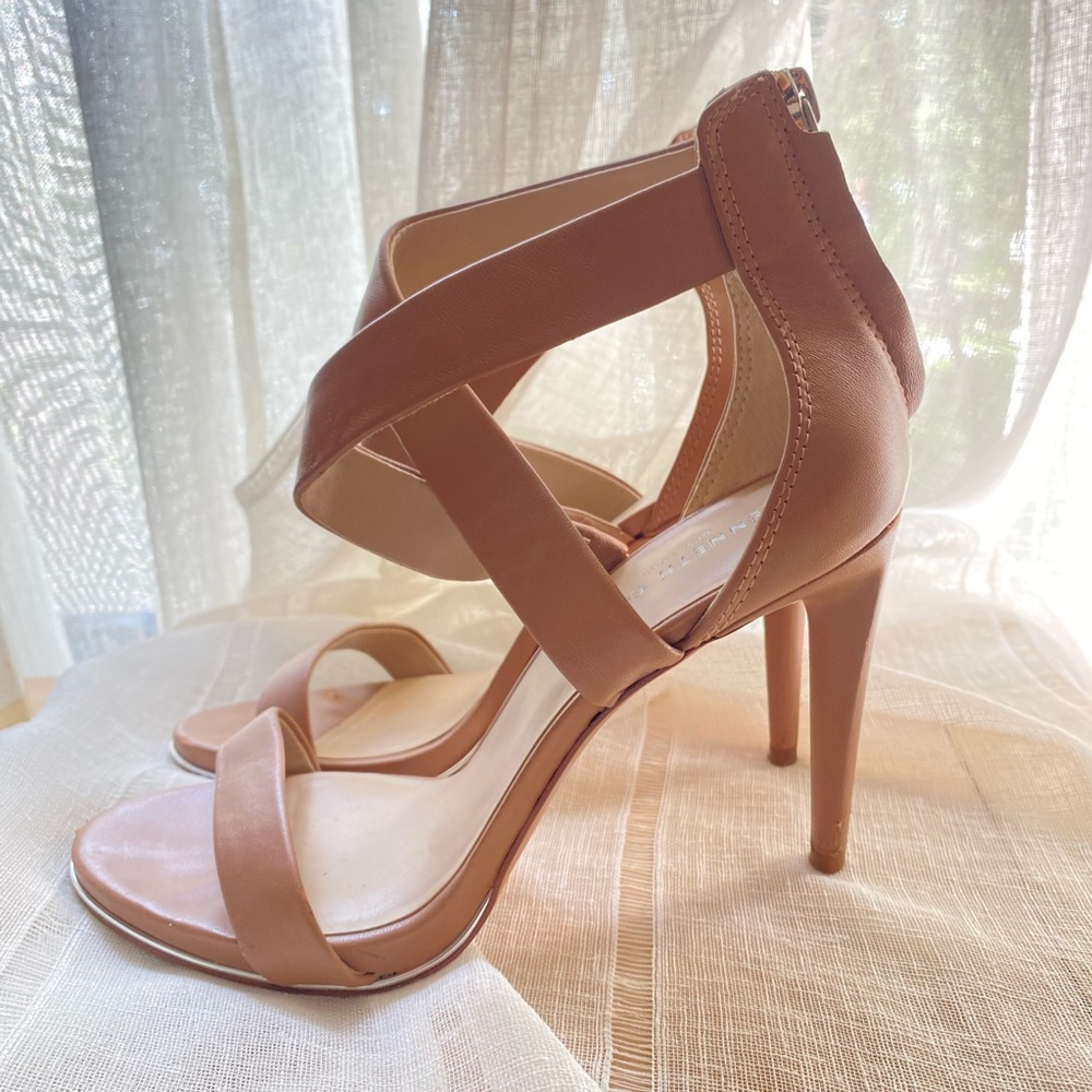 Kenneth Cole heels